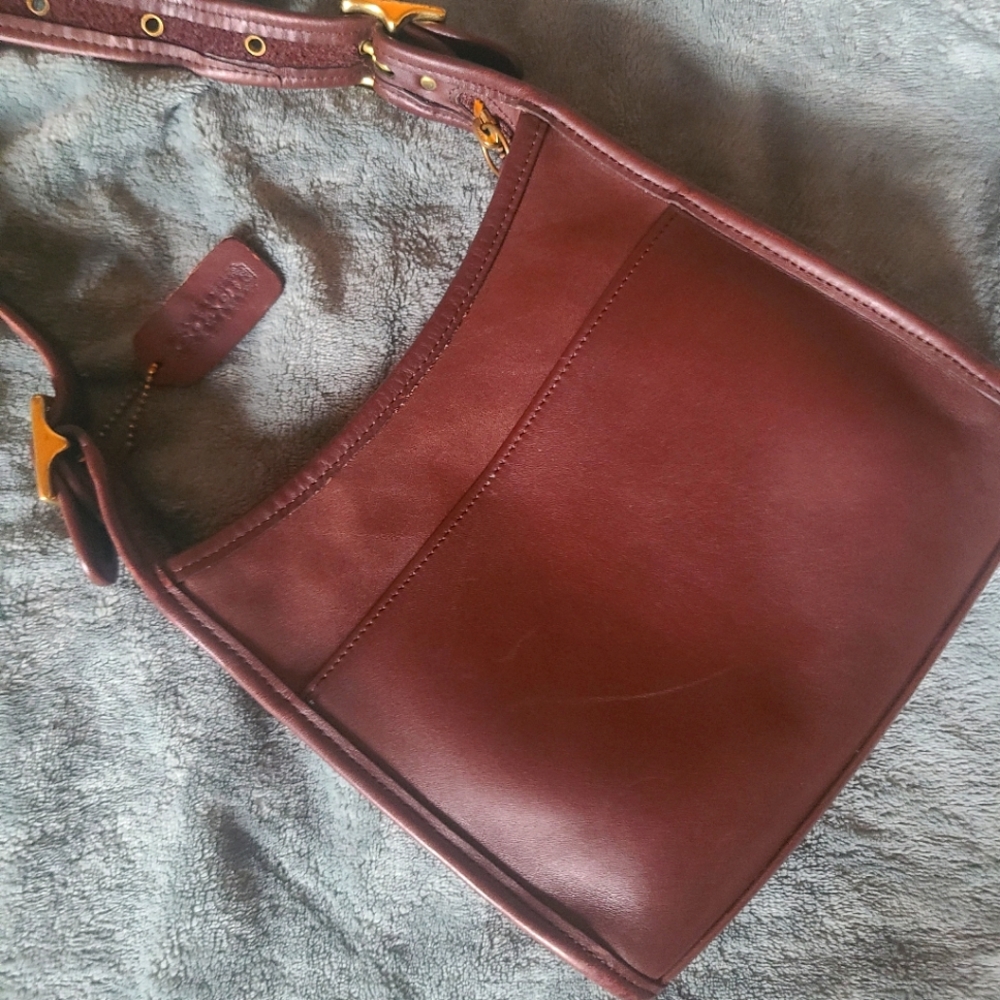 Vintage Coach Legacy Crossbody 9997
